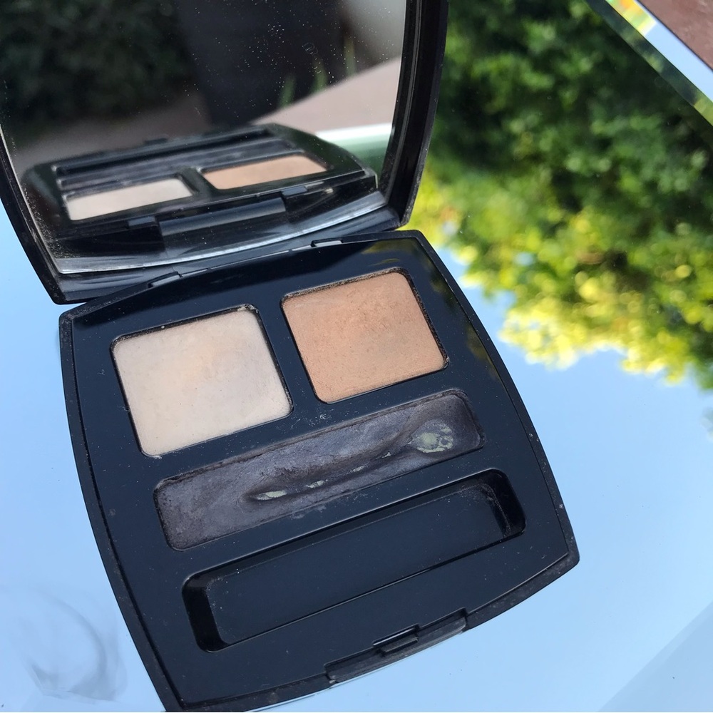 Chanel Intensites D’ombré “17 Essentielles” *Rare* - Picture 9 of 14
